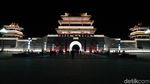 Penampakan Tembok Besar China Saat Malam, Cantik Juga!