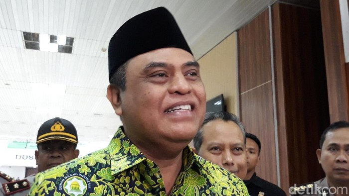 Wakapolri Komjen Syafruddin/Tsarina Maharani