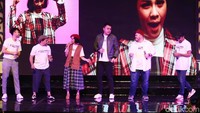 Andien, Tulus hingga Tompi tampil sepanggung di momen Hari Pendidikan Nasional. Foto: Ismail/detikHOT