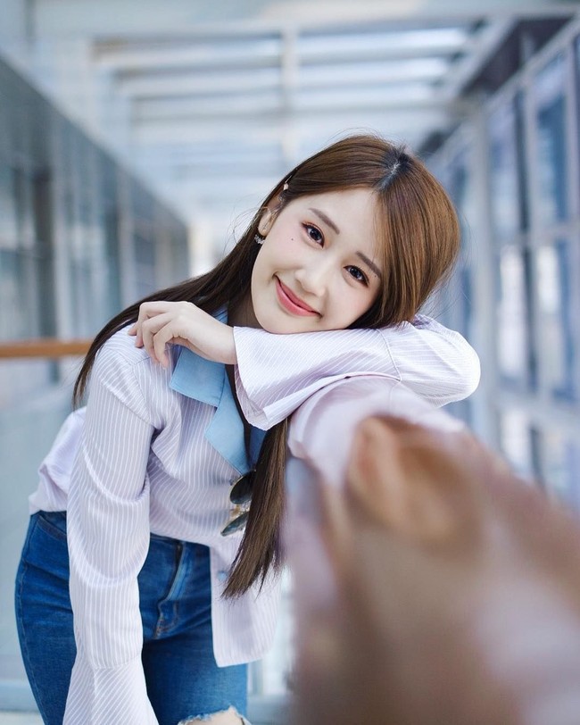 Bagaimana menurutmu dengan penampilan dan pesona Ramida Jiranrraphat yang ini? Foto: Instagram