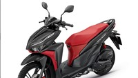 Dia melanjutkan, model baru dari Honda Click akan memenuhi permintaan soal tenaga mesin dan kenyamanan dalam berkendara. Dengan desain baru, motor ini dibuat khusus untuk pengguna perkotaan aktif yang ingin bergerak dalam situasi apa pun. Foto: dok. Honda