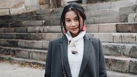 Dira sempat ditawarkan terjun ke dunia entertainment namun ia menolaknya lantaran sedang bersekolah.  Foto: Dok. Instagram/adirakania