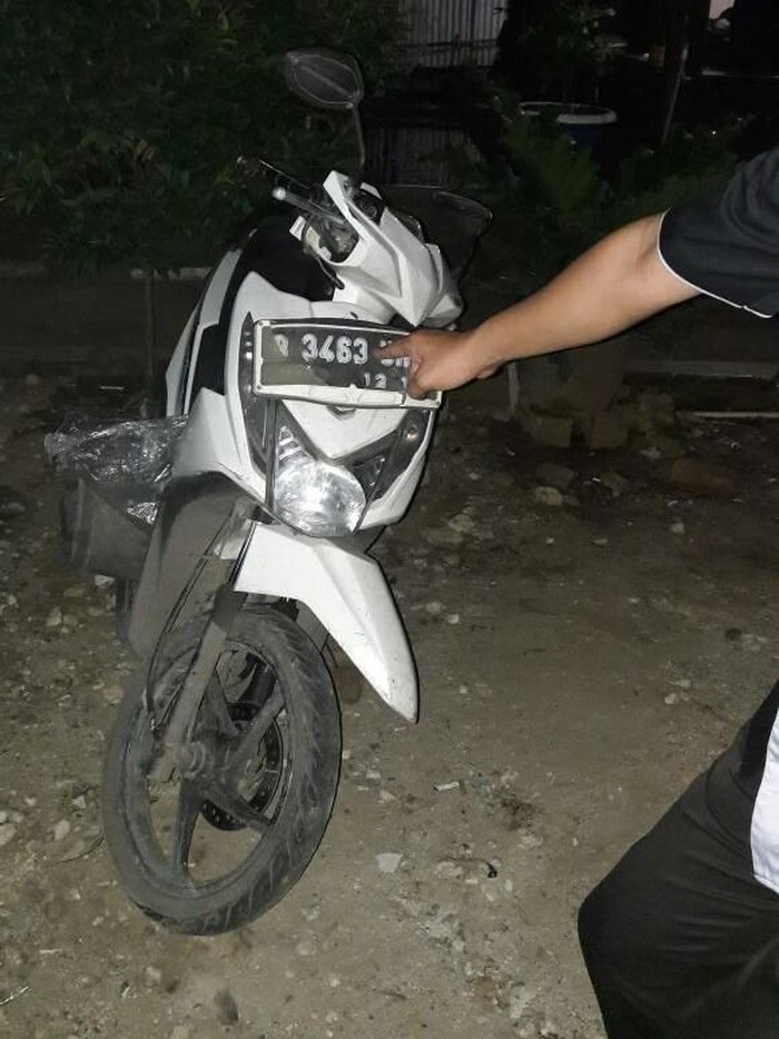 Terpeleset Saat Menyalip, Pemotor Tewas Terlindas Bus di Jakut
