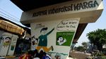 Kolong Rel Kereta Sawah Besar Disulap Jadi RPTRA