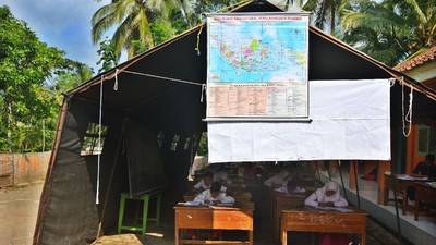 Pasca Hardiknas, Begini Potret Muram Pendidikan Indonesia