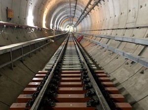 RI Bisa Bikin Kereta Sendiri, Tapi Relnya Masih Impor 100%
