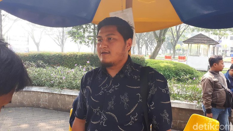 Ini Alasan Anak Eks Wabup Sukabumi Jual Ginjal Demi Obati Ibu Ini Alasan Anak Eks Wabup Sukabumi Jual Ginjal Demi Obati Ibu