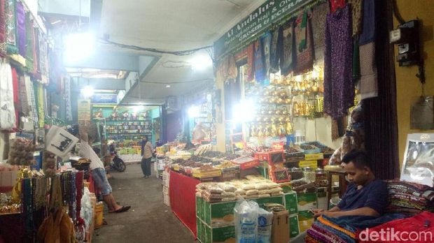 Gelang Kokka Fera yang Disebut #GelangKode Menjamur di Tanah Abang