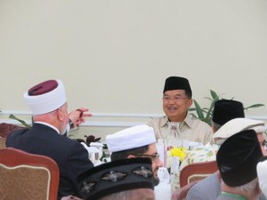 Wapres JK Tutup Pertemuan Ulama Muslim Dunia
