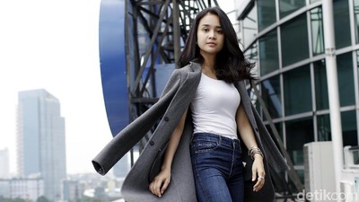 Pesona Michelle Ziudith, si Introvert di Ananta
