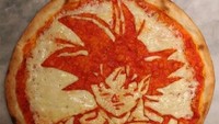 Selain Mario Bros, Matteo juga pernah membuat sosok Goku dari Dragon Ball. Wah, rambutnya aja bisa persis gitu! Foto: Instagram masapizzart