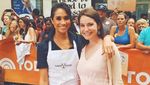 Cantiknya Meghan Markle Saat Berpose dengan Makanan Kesukaannya