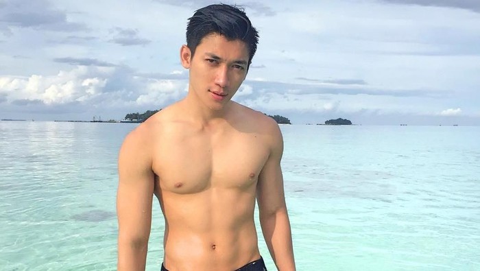 Cowok-cowok Sixpack Ini Pakai Media Sosial Untuk Tebar Gaya Hidup Sehat