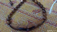 Di sejumlah situs belanja online juga banyak menjual gelang, kalung dan tasbih dari gelang kokka. Harganya bervariasi mulai dari Rp 15 ribu sampai Rp 50 ribu.