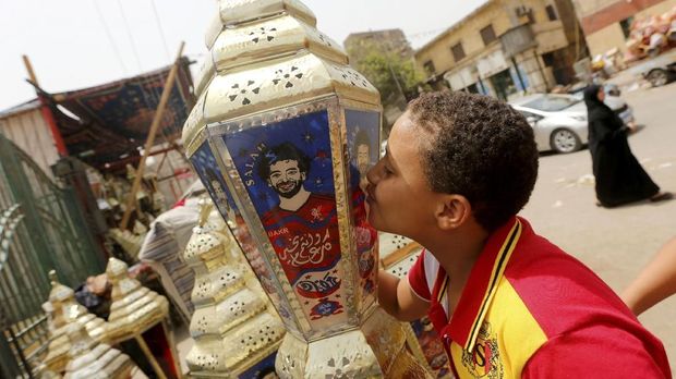 Kesuksesan Mohamed Salah membuat banyak orang di Mesir mengidolakannya.