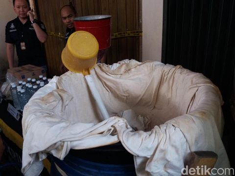 Peralatan yang dipakai untuk produksi ciu