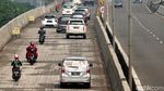 Aksi Nekat Pemotor Terobos JLNT Casablanka