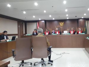 Eks Dirjen Hubla Akui Terima Suap tapi Tak Berniat Timbun Harta