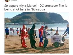 Meme Kocak Superhero Marvel vs DC, Siapa Menang?