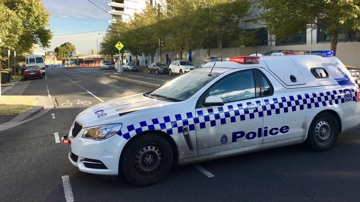 Ada Paket Mencurigakan, Stasiun North Melbourne Dievakuasi