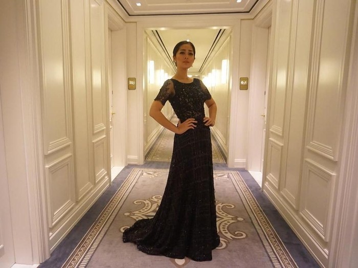 gracia indri Gracia Indri