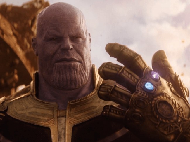 Jentikan Thanos, Wabah Hitam, dan Kepunahan Dinosaurus