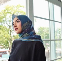 Masih berasal dari Bandung, selebgram berwajah cantik lainnya adalah Bella Attamimi. Dulu ia tergabung dengan manajemen model muslim Lumina. Foto: Instagram/Bellatamimi
