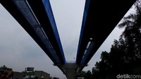 Jalan tol melayang yang digarap oleh PT Waskita Karya ini dibuat sepanjang, 36 kilometer yang diprediksi akan mengurangi kepadatan kendaraan sebanyak 40% di jalan tol Jakarta-Cikampek yang saat ini sudah beroperasi.
