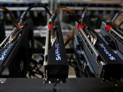 Menengok Mesin Penambang Bitcoin cs Keliling