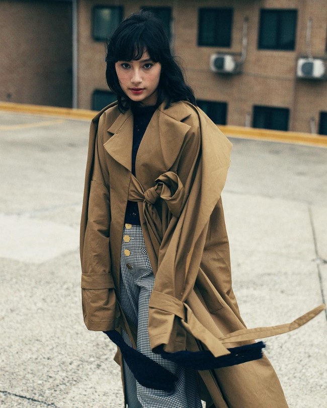 Namanya kian melambung di dunia hiburan setelah membintangi sejumlah iklan, sinetron dan film. Foto: Instagram/tatjanasaphira