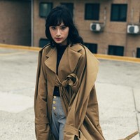 Namanya kian melambung di dunia hiburan setelah membintangi sejumlah iklan, sinetron dan film. Foto: Instagram/tatjanasaphira