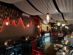 Menguji Kemampuan Kamera Redmi Note 5 di Malam Hari
