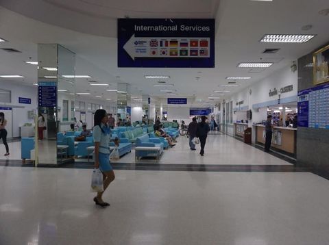 Suasana Yanhee Hospital di Bangkok, Thailand. Rumah sakit ini menawarkan prosedur ganti kelamin. 