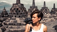 Ia juga berkunjung ke Candi Borobudur di Magelang (adipati/Instagram)