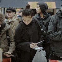 Bagaimana menurut kamu, Putri Marino perlu memerhatikan lagi tatanan rambutnya atau dibiarkan begitu saja karena sudah cantik? Foto: Instagram/@chicco.jerikho