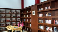 Seperti ini isi di dalam museum. Ada banyak buku literatur tentang kebudayaan China pada umumnya. Traveler bisa membaca buku-buku ini di tempat. (Wahyu/detikTravel)