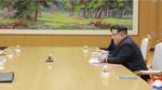 Foto: Momen Langka Pertemuan Kim Jong Un dan Menlu China