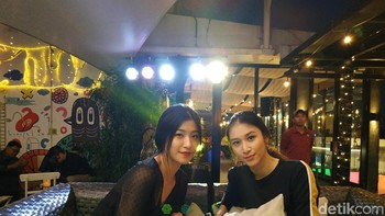 Memiliki mode handheld twilight (HHT) yang mengambil beberapa gambar berurutan dalam kondisi cahaya redup, lalu menjadikannya gambar tunggal yang dioptimalkan. Foto: Adi Fida Rahman/detikINET