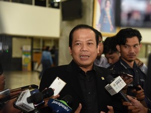 Saat Wakil Ketua DPR Diduga Tersandung Suap dari Bupati