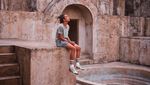 Foto: Asyiknya Adipati Dolken Jalan-jalan di Yogya