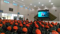Menhan Ryamizard Ryacudu memberi pengarahan kepada perwira Korpaskhas TNI AU