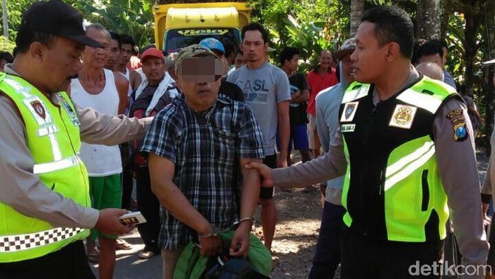 Bak Film, Pelajar Ini Berani Kejar dan Tendang Penjambret
