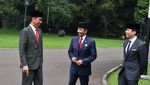 Momen Pangeran Tampan Brunei Dampingi Sang Ayah Bertemu Jokowi
