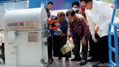 Jusuf Kalla Pimpin Pemusnahan 2,6 Ton Sabu di Monas