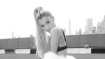 Bangun dari Tidur Panjang, Ariana Grande Makin Matang