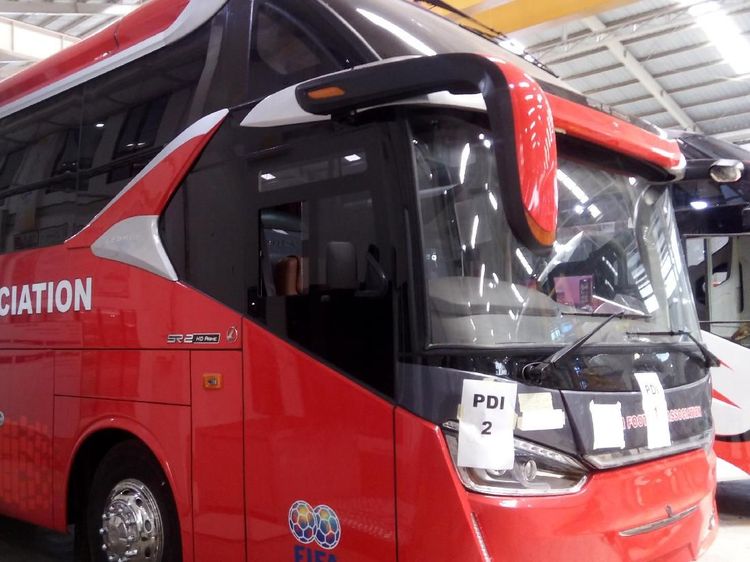 Bus Buatan Semarang Dipakai Kesebelasan Fiji