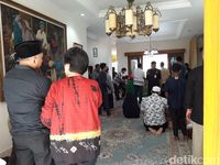 Suasana di rumah duka