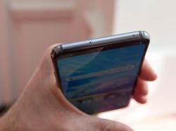 Penampakan LG G7 ThinQ, Android Jagoan Mirip iPhone X