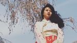 Dian Sastro hingga Isyana Sarasvati Cantik Banget Pakai Hanbok
