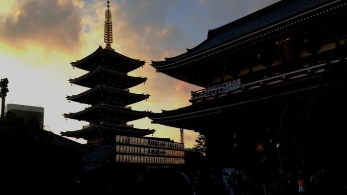 Unik, Jepang Pakai Cara Kuno Dinginkan Suhu di Kuil Tertua
